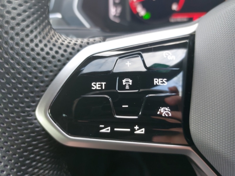 Used Volkswagen Tiguan 2023 for sale - 76893836: Photo 12