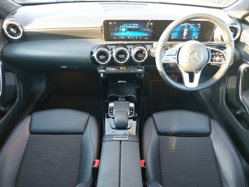 Used Mercedes-Benz A-Class 2019 for sale - 76408223: Photo 2