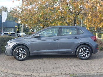 Used Volkswagen Polo 2024 for sale - 76294363: Photo