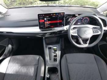 Used Volkswagen Golf 2024 for sale - 74771302: Photo