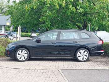 Used Volkswagen Golf 2024 for sale - 74771302: Photo