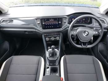 Used Volkswagen T-Roc 2019 for sale - 74798177: Photo