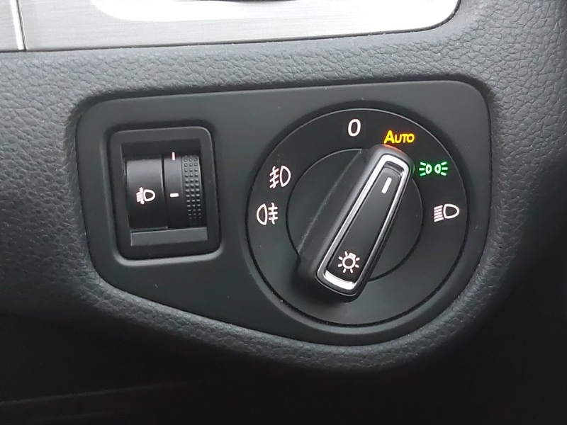 Used Volkswagen Golf 2016 for sale - 76947446: Photo 11