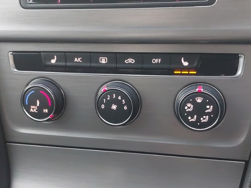 Used Volkswagen Golf 2016 for sale - 76947446: Photo 18