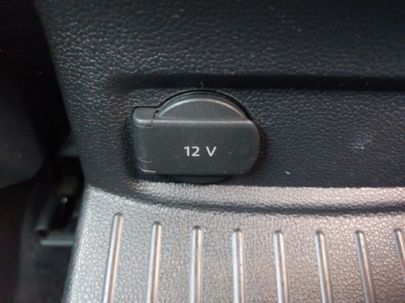 Used Volkswagen T-Roc 2018 for sale - 77689712: Photo 11