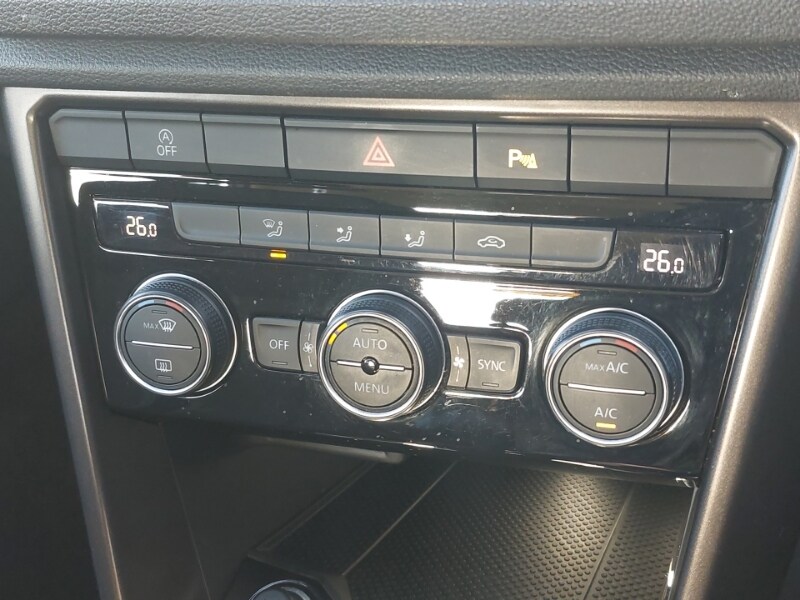 Used Volkswagen T-Roc 2018 for sale - 77689712: Photo 18