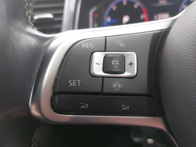 Used Volkswagen T-Roc 2021 for sale - 77922832: Photo 12