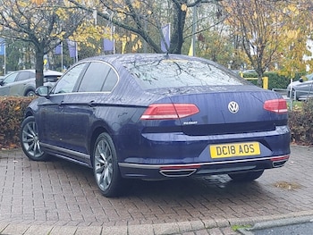 Used Volkswagen Passat 2018 for sale - 76560497: Photo