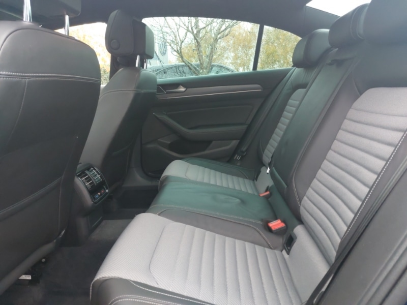 Used Volkswagen Passat 2018 for sale - 76560497: Photo 6