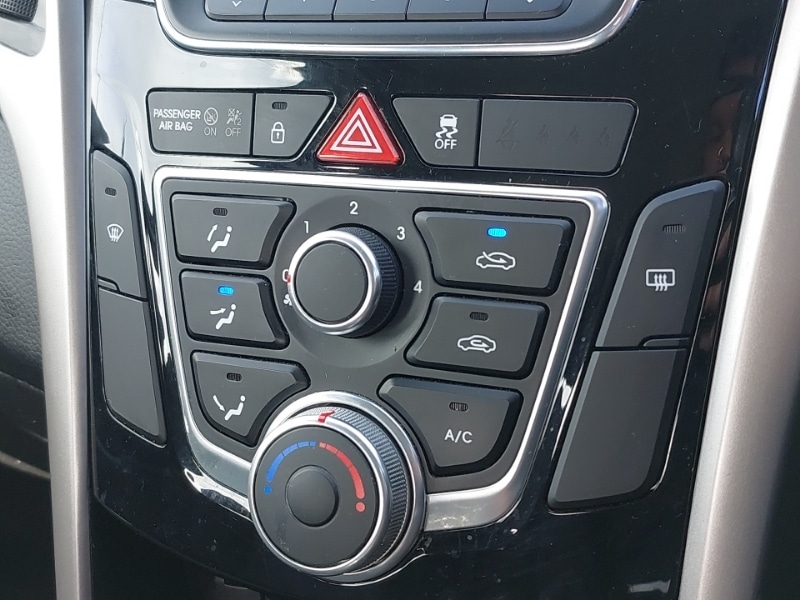 Used Hyundai i30 2016 for sale - 77874452: Photo 16