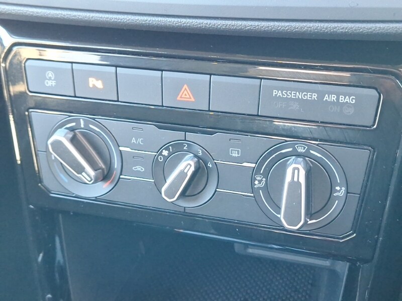 Used Volkswagen T-Cross 2023 for sale - 76343689: Photo 18