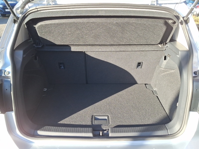 Used Volkswagen T-Cross 2023 for sale - 76343689: Photo 8