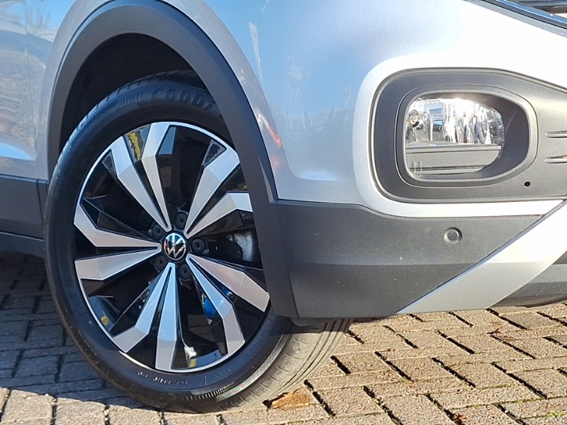 Used Volkswagen T-Cross 2023 for sale - 76343689: Photo 9