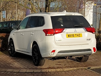 Used Mitsubishi Outlander 2018 for sale - 76925042: Photo