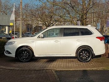 Used Mitsubishi Outlander 2018 for sale - 76925042: Photo