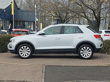Used Volkswagen T-Roc 2018 for sale - 78441895: Photo
