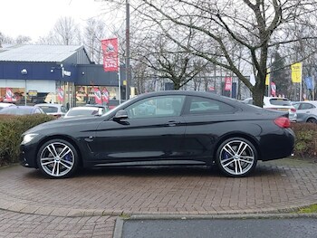 Used BMW 4 Series 2019 for sale - 77300230: Photo