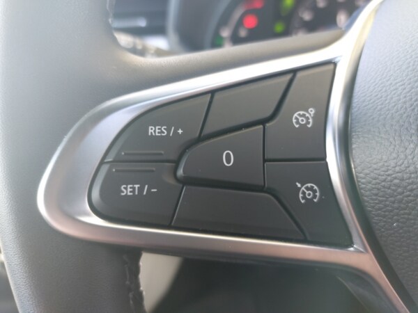 Used Renault Clio 2022 for sale - 76238356: Photo 12