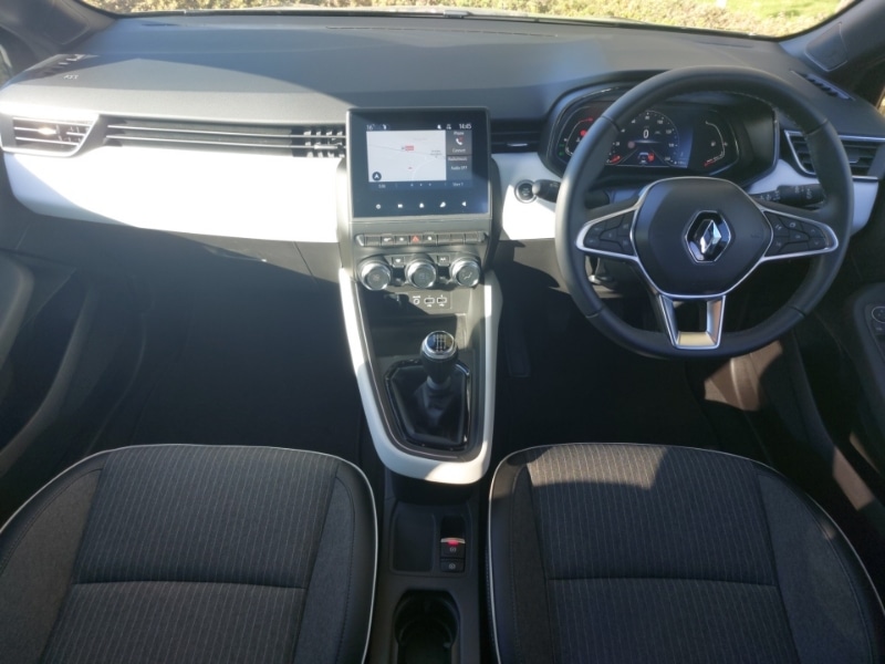 Used Renault Clio 2022 for sale - 76238356: Photo 2