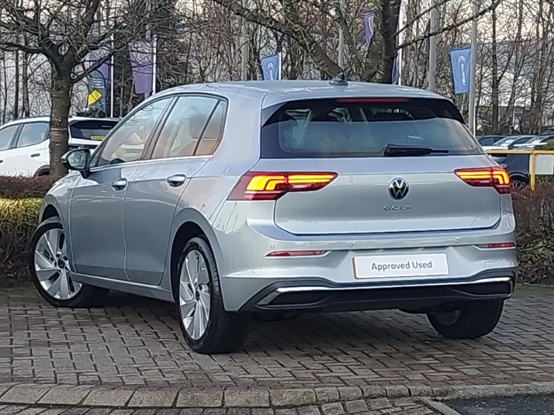 Used Volkswagen Golf 2025 for sale - 76932512: Photo 3