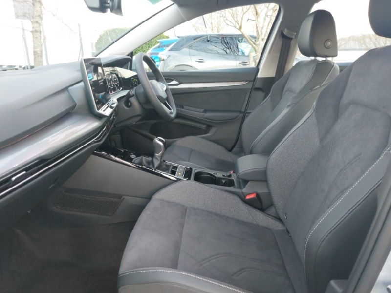 Used Volkswagen Golf 2025 for sale - 76932512: Photo 5