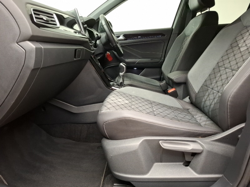 Used Volkswagen T-Roc 2022 for sale - 77183589: Photo 5