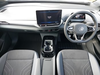 Used Volkswagen ID5 2025 for sale - 76055133: Photo