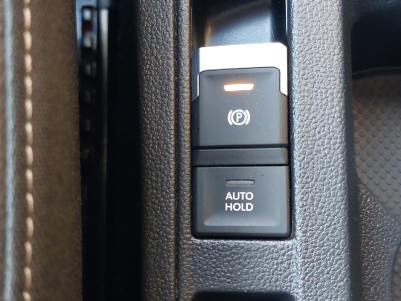 Used Volkswagen T-Roc 2022 for sale - 77119091: Photo 19