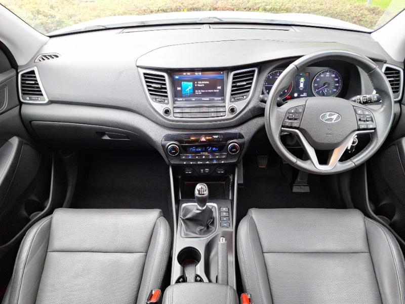 Used Hyundai TUCSON 2017 for sale - 76507056: Photo 2