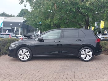 Used Volkswagen Golf 2024 for sale - 79817292: Photo