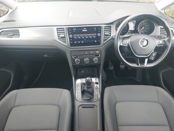 Used Volkswagen Golf SV 2018 for sale - 76269242: Photo