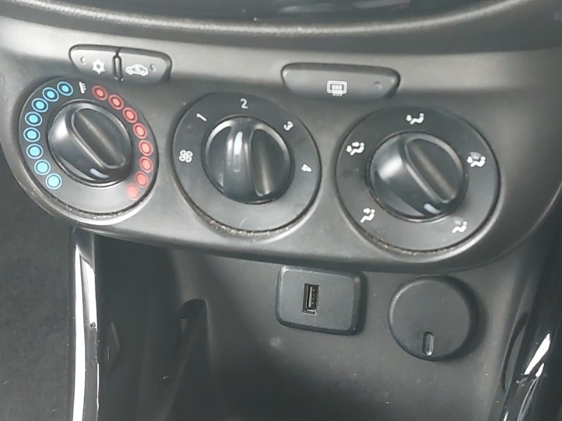 Used Vauxhall ADAM 2019 for sale - 77999909: Photo 18