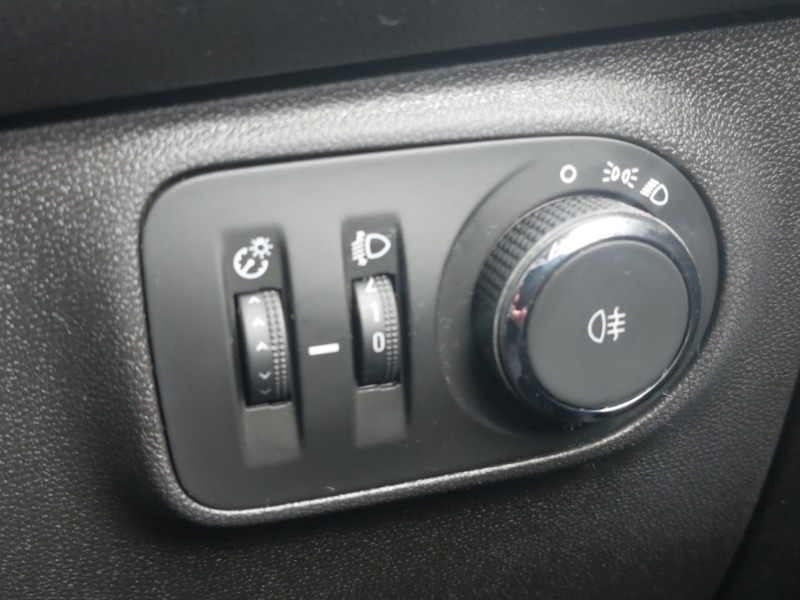 Used Vauxhall ADAM 2019 for sale - 77999909: Photo 19