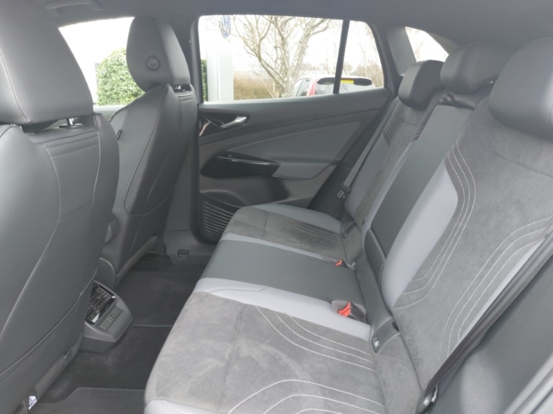 Used Volkswagen ID.4 2025 for sale - 78033511: Photo 6