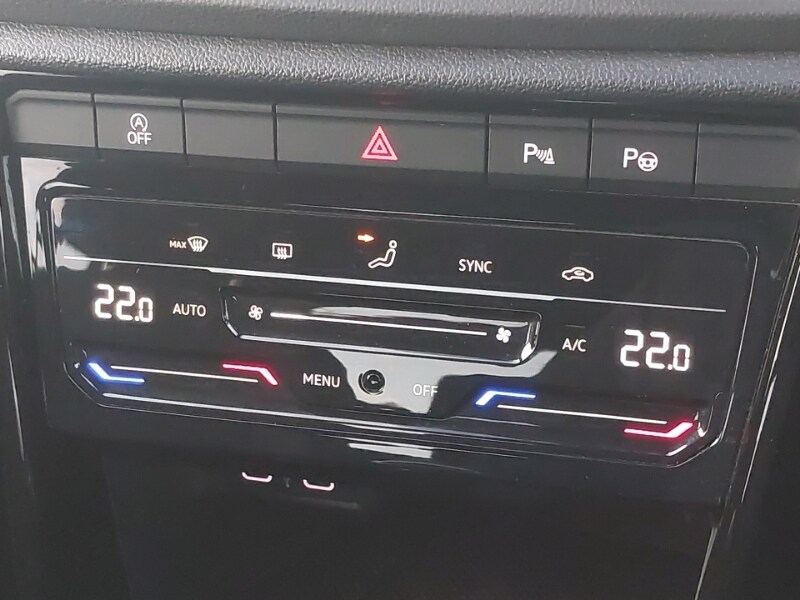 Used Volkswagen T-Roc 2023 for sale - 77197694: Photo 18