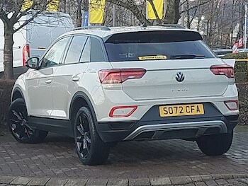 Used Volkswagen T-Roc 2023 for sale - 77197694: Photo