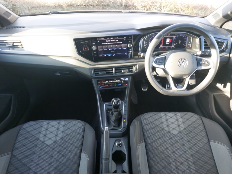 Used Volkswagen Polo 2022 for sale - 77736470: Photo 2