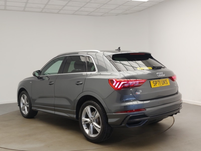 Used Audi Q3 2021 for sale - 76897793: Photo 3