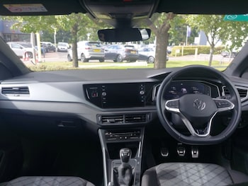 Used Volkswagen Polo 2023 for sale - 79440405: Photo
