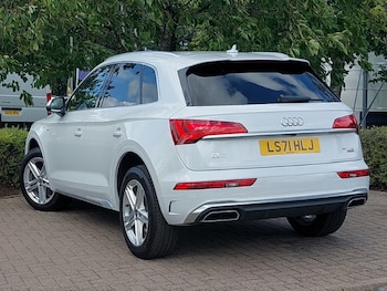 Used Audi Q5 2021 for sale - 75526261: Photo