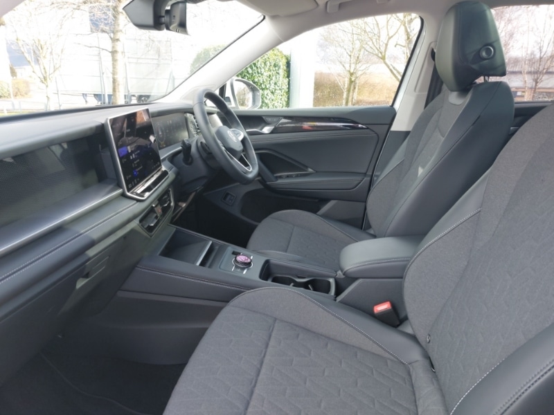 Used Volkswagen Touran 2025 for sale - 77874352: Photo 5