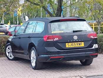 Used Volkswagen Passat 2019 for sale - 74414542: Photo