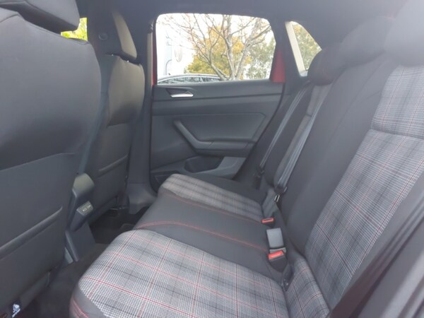 Used Volkswagen Polo 2023 for sale - 76221435: Photo 6