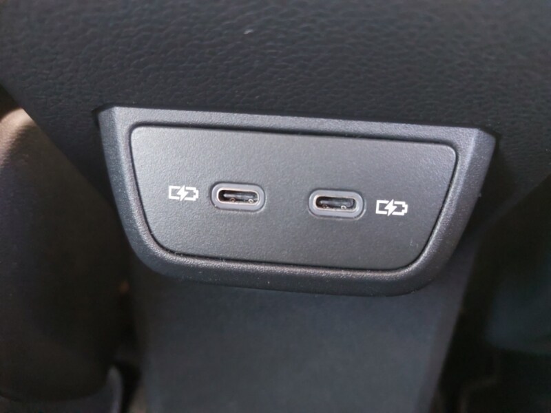 Used Volkswagen Polo 2024 for sale - 77702130: Photo 10