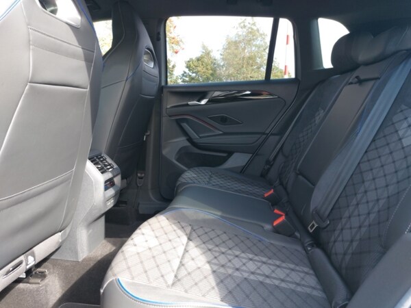 Used Volkswagen Tiguan 2024 for sale - 76271857: Photo 6
