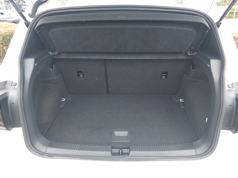 Used Volkswagen T-Cross 2022 for sale - 76478903: Photo 8