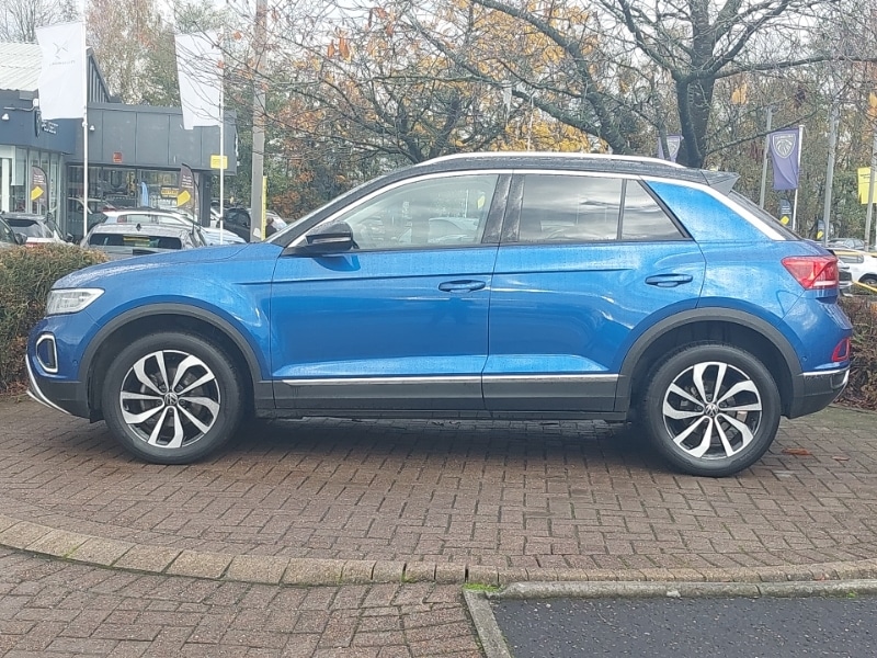 Used Volkswagen T-Roc 2023 for sale - 76583651: Photo 4