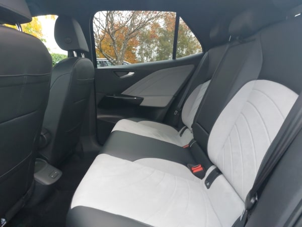 Used Volkswagen ID.3 2024 for sale - 76301907: Photo 6