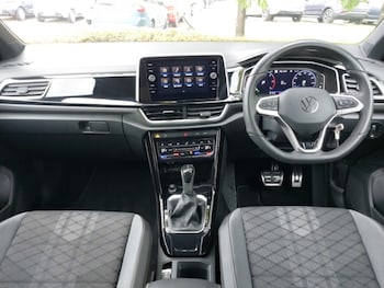 Used Volkswagen T-Roc 2025 for sale - 79407140: Photo