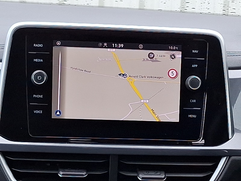 Used Volkswagen T-Roc 2024 for sale - 77034927: Photo 7